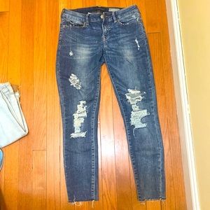 cute ripped distressed curvy jeans